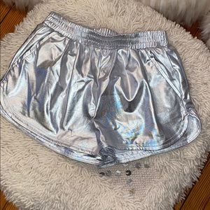 Silver shimmer shorts with pockets